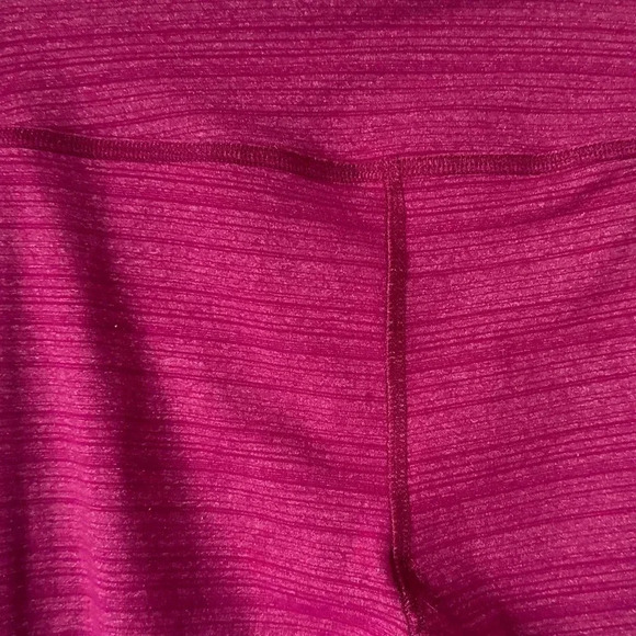 Beyond Yoga Striped Essential Leggings - Picture 11 of 11